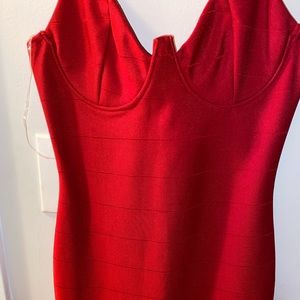 Mini Dress Season🥰